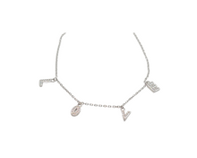 Charger l&#39;image dans la galerie, Sterling Silver with Love Charm Bracelet
