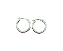 Charger l&#39;image dans la galerie, Yellow Gold Hoop Earrings
