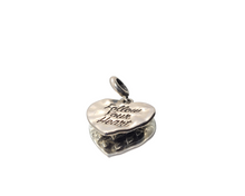 Charger l&#39;image dans la galerie, Pandora Heart of Winter &quot; Follow Your Heart&quot; Charm
