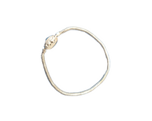 Charger l&#39;image dans la galerie, Snake Chain Bracelet
