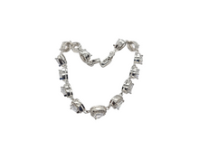 Charger l&#39;image dans la galerie, Sterling Silver Pear-Shape Cubic Zirconia Bracelet
