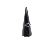 Load image into Gallery viewer, Amethyst Stone Ring
