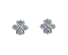 Charger l&#39;image dans la galerie, Sterling Silver Flower Shape Earring
