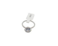 Load image into Gallery viewer, Sterling Silver Flower Ring
