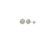 Charger l&#39;image dans la galerie, Sterling Silver Smooth Fresh Water Pearl Stud
